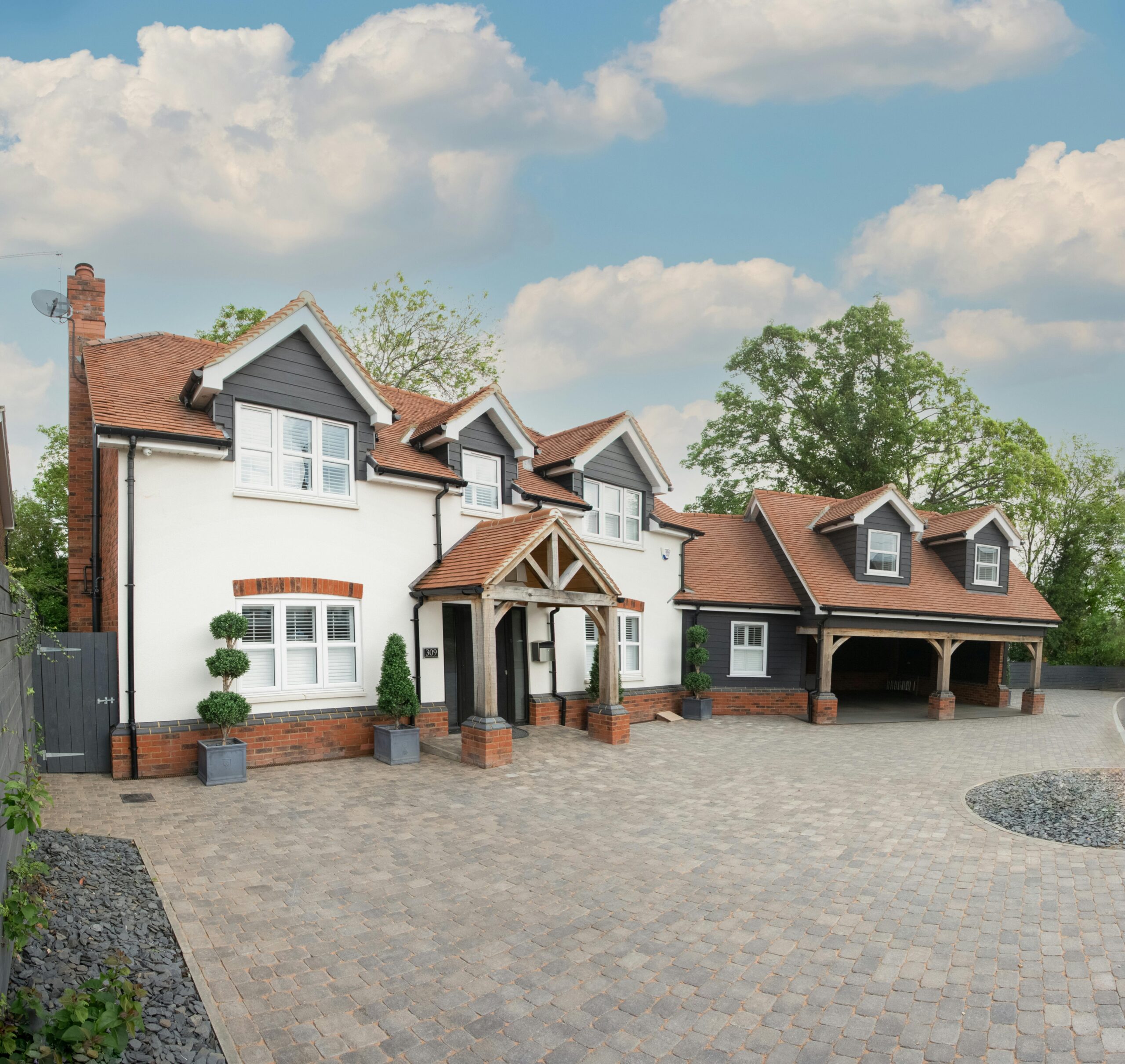 Pexels Photographer Liam Gillan 98492220 16849923 Scaled